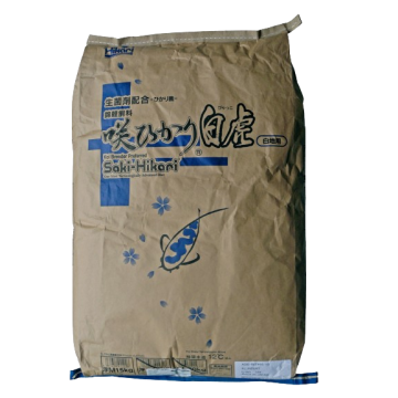 Saki-Hikari Multi-Season Medium Pellets 15kg + Bac de stockage offert